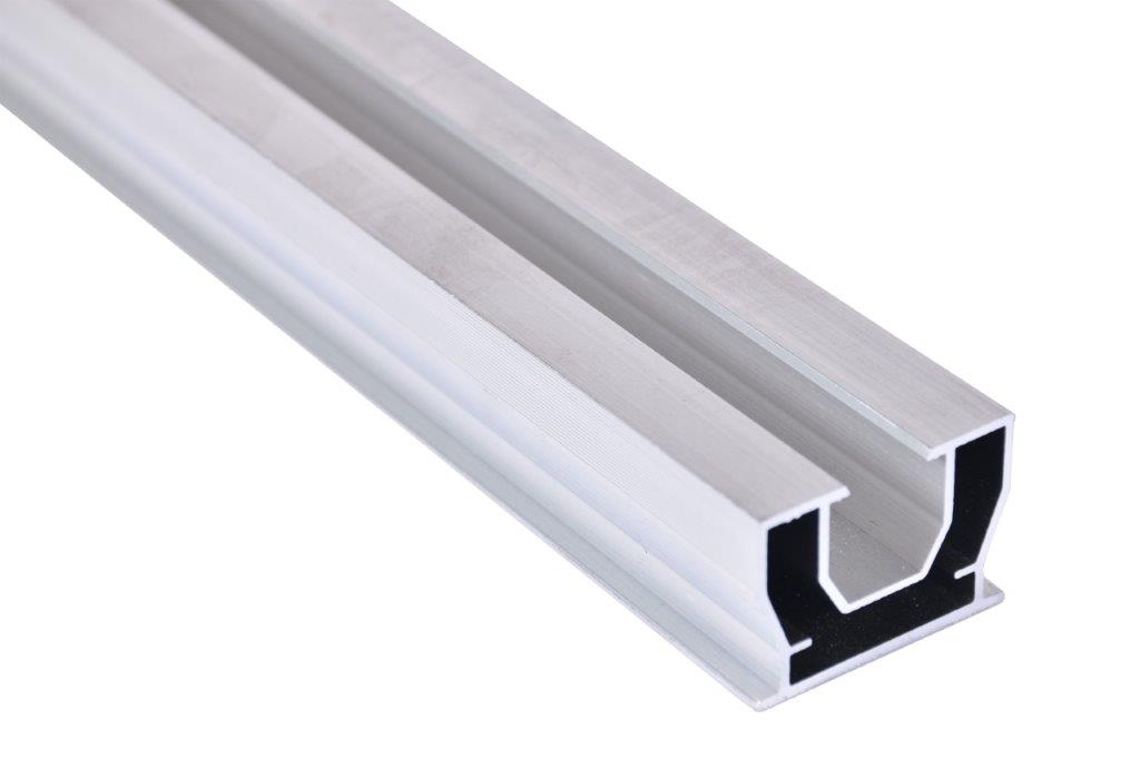 Die Unterkonstruktion aus Aluminium für Terrassen. Einfache Montage, wartungsfrei und langlebig.