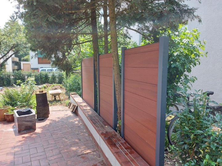 Das Acapulco Einzelelement  im Einsatz als Terrassenabtrennung.