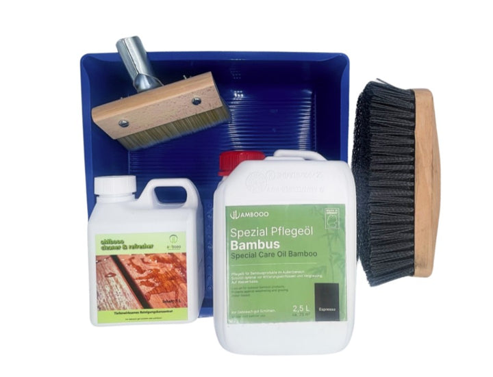 Bambus-Terrassendielen Pflege-Set Premium mit Spezial-Pflegeöl, Bambus-Reiniger, Bürsten und Auffangwanne für die professionelle Reinigung und Pflege von Bambusterrassen.