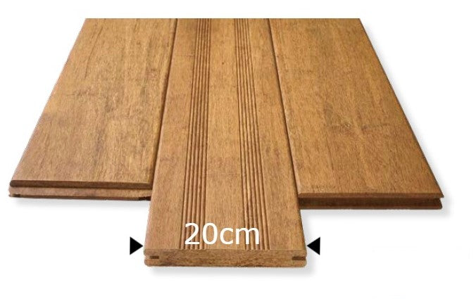 20 cm breite Bambus-Terrassendiele in der Farbe Sand  mit Nut-und-Feder-Verbindung und langlebiger Oberfläche. Ideal für moderne Terrassenbeläge mit natürlicher Holzoptik und einfacher Verlegung.