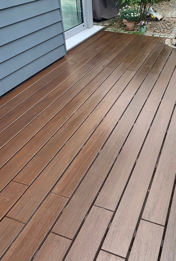 Terrassendielen aus Bambus sind sehr langelebig.